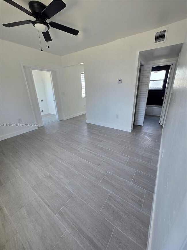 Building Photo - 8200 NW 23rd Ave