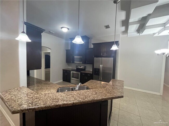 Building Photo - 3012 La Puerta Ave