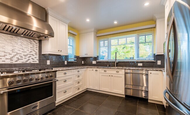 Building Photo - Luxury Single-Story Los Gatos Estate | Remodeled Throughout | Resort-Style Backyard