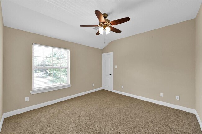 Building Photo - 106 N Pinto Point Cir