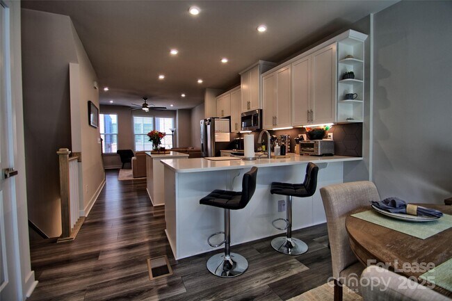 Building Photo - 3014 Terroir Ln