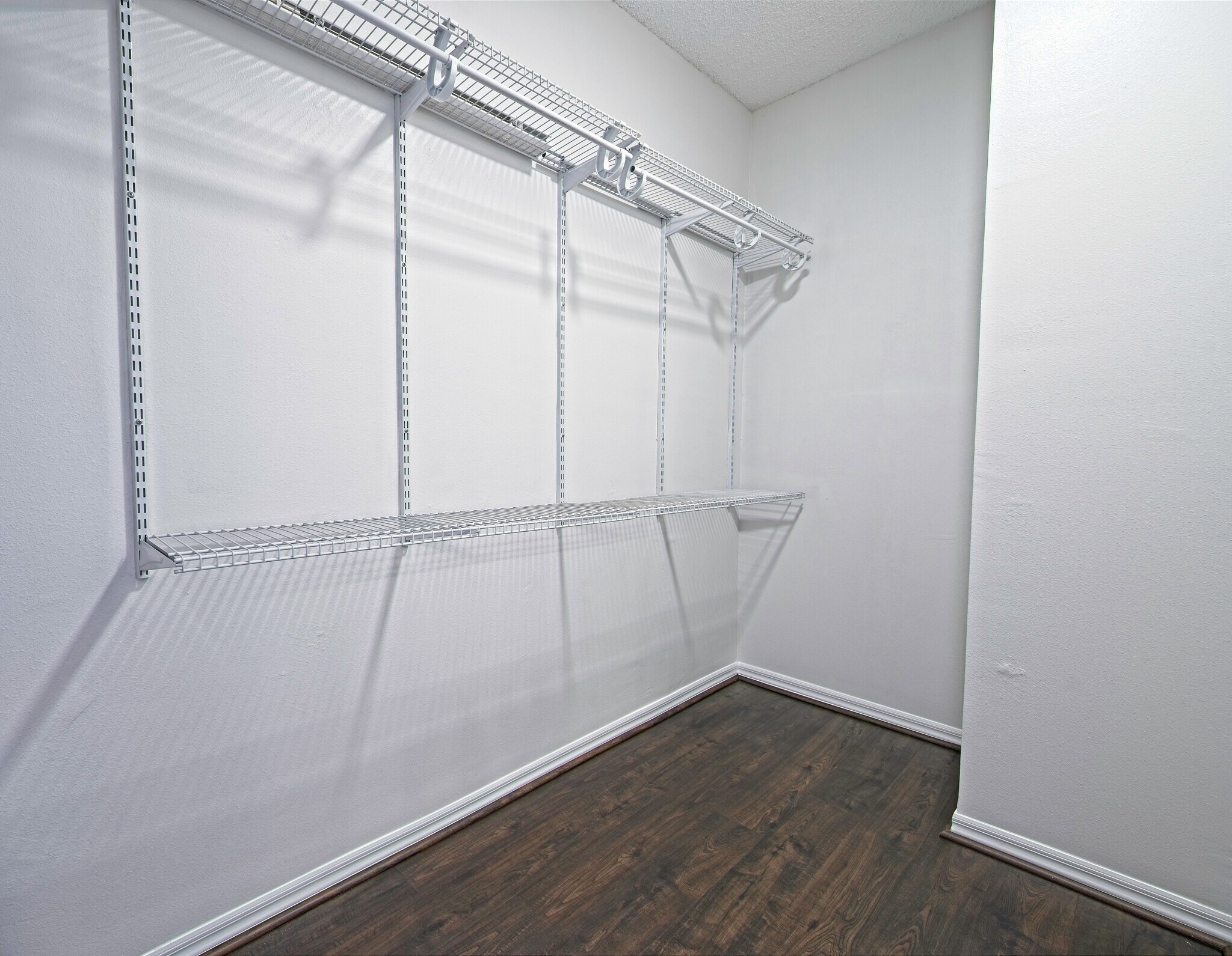 Building Photo - 5701 Bentgrass Dr