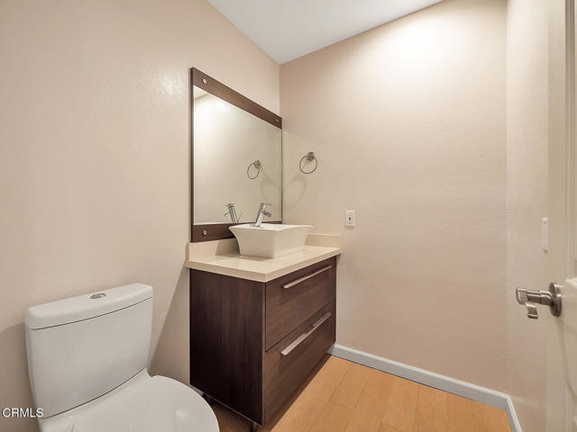 Building Photo - 502 W Huntington Dr