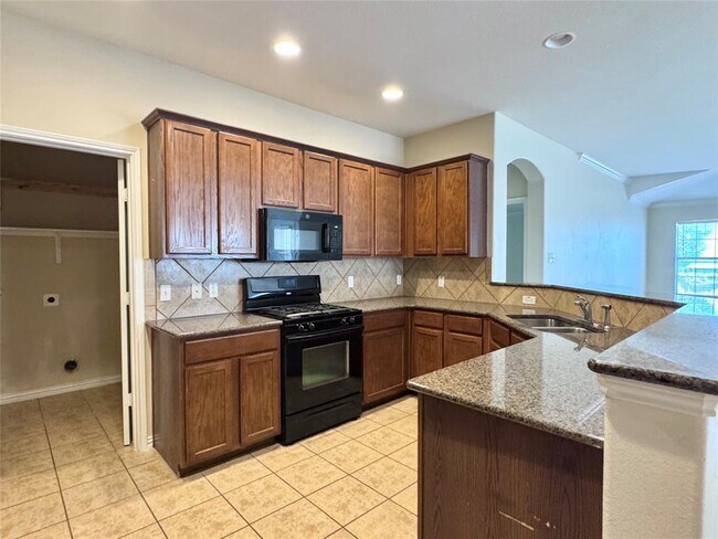 Building Photo - 155 Birdwell Ln