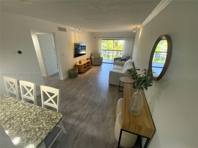Building Photo - 6444 Collins Ave