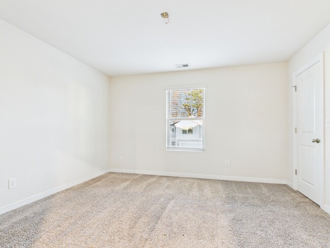 Building Photo - 6725 Good News Dr