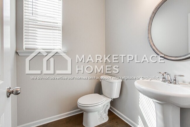 Building Photo - 6715 Hill Rock Ln