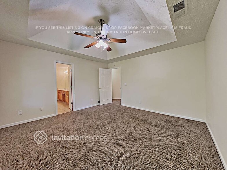 Building Photo - 15 Dunning Keep