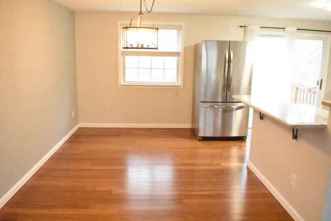 Building Photo - Fantastic Fredericksburg Home In Devonne Woods!