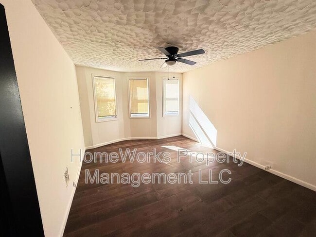 Building Photo - 2827 Woodbrook Ave