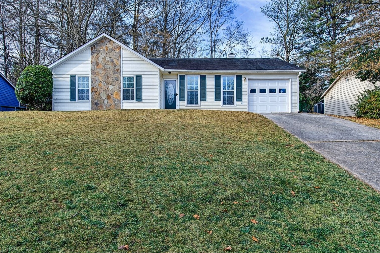 Building Photo - 5666 La Fleur Trl