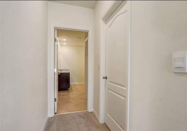 Building Photo - 292 Sofia Ln