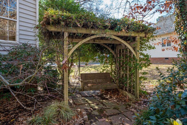Building Photo - 3135 Lariat Ridge Dr