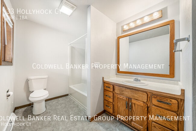 Building Photo - 33 Hollyhock Ct