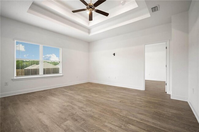 Building Photo - 13137 Cavalier St