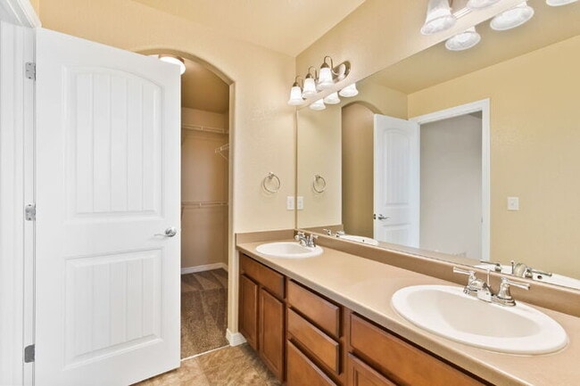 Building Photo - Spacious 3-Bedroom Home with Central A/C Near Fort Carson & Peterson