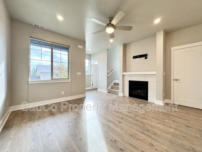 Building Photo - 5715 SE 79th Ave