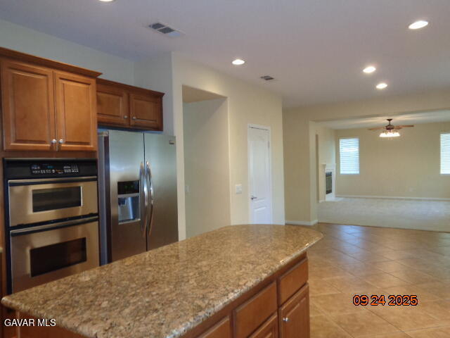 Building Photo - 42308 Klamath Ln