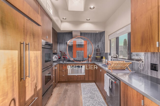 Building Photo - 6711 E Camelback-23