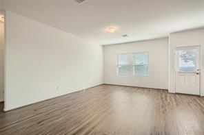 Building Photo - 700 Mallow Rd