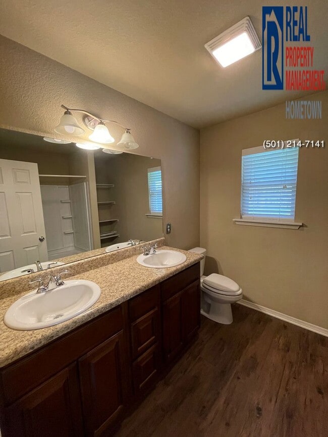 Building Photo - 2064 Fern Valley Dr