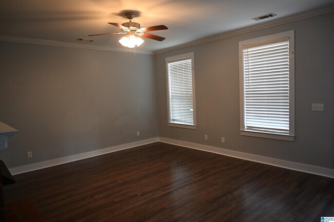 Building Photo - 2017 Kelly Creek Ct