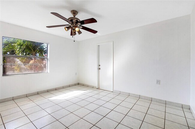 Building Photo - 11219 SW 88th St