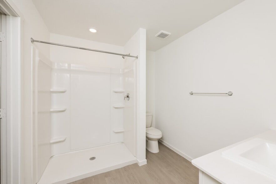 Building Photo - 124 Arbor Hls Rd