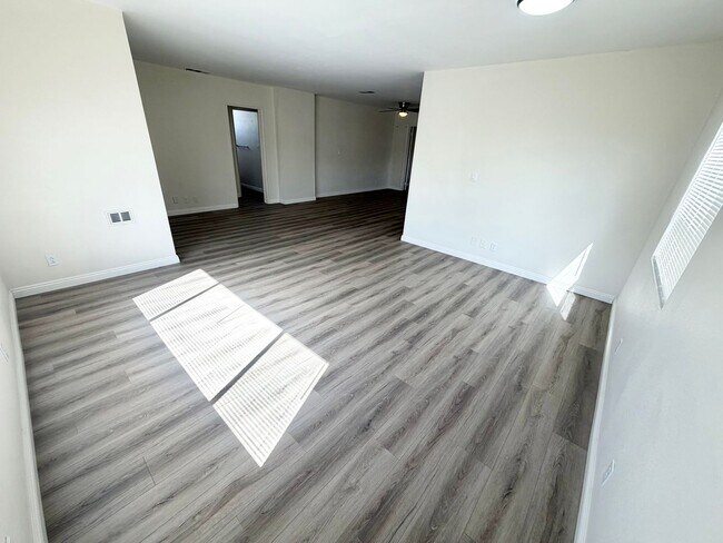 Building Photo - Spacious Monterey Park Home with Large Lot