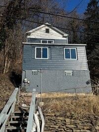 Building Photo - 908 Benwood Ave