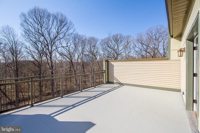 Building Photo - 4932 Trail Vista Ln