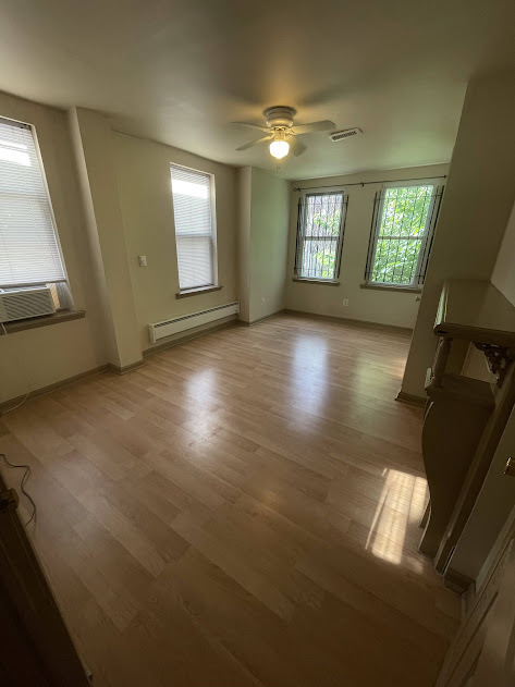 Bedroom - 3103 Haverford Ave