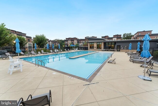 Building Photo - 3533 Bellflower Ln