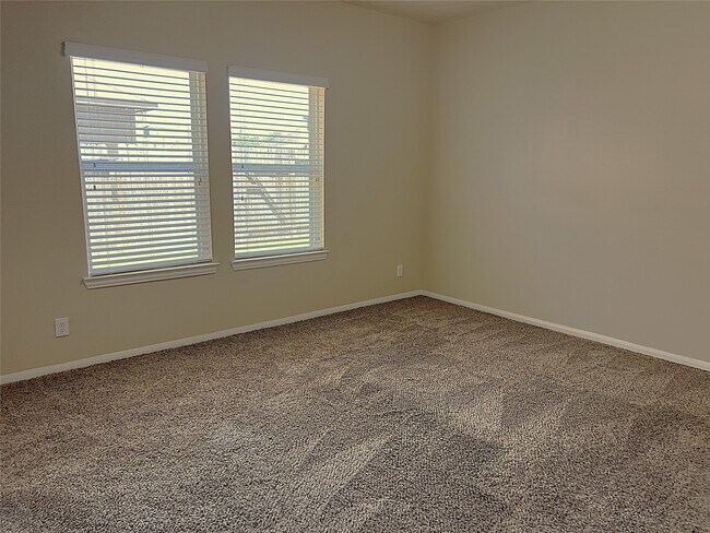 Building Photo - 17222 Hannah Oaks Ln
