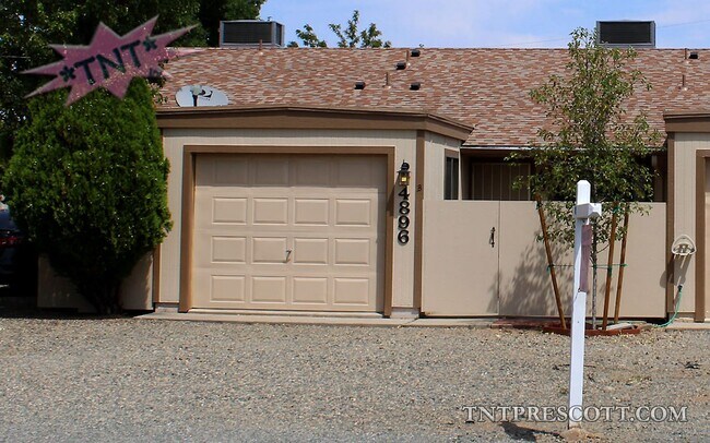 Building Photo - 1430