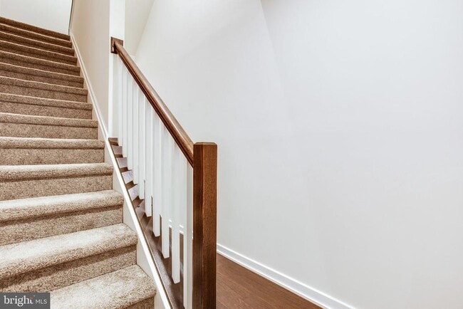 Building Photo - 7510 Sawyer Farm Wy