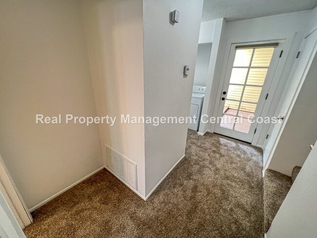 Building Photo - LEASE PENDING - Spacious San Luis Obispo C...