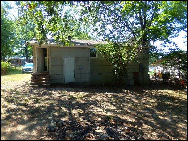 Building Photo - 7410 Valley Dr