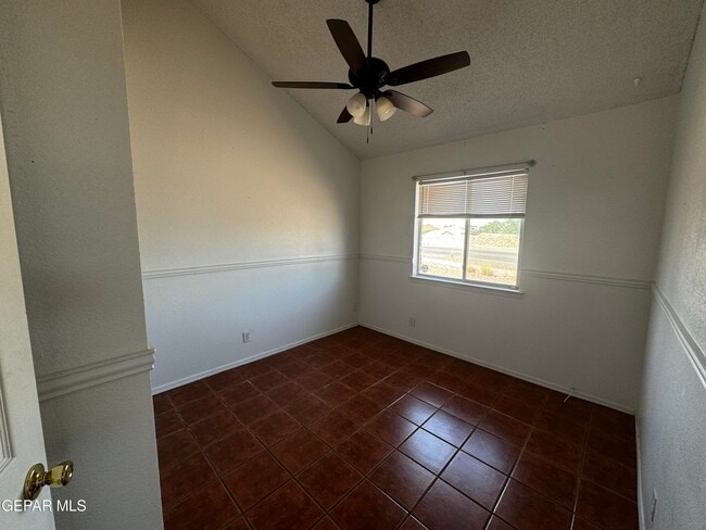 Building Photo - 8696 Pilgrimage Cir