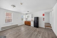 Building Photo - 523 Concord Ave