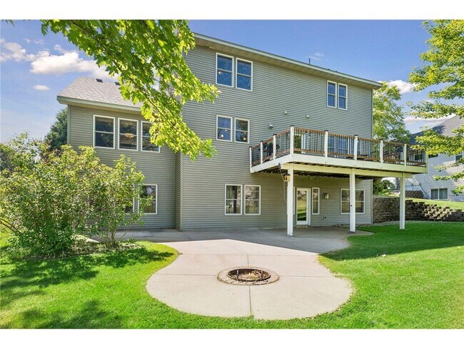 Building Photo - 9249 Kaeding Ave NE