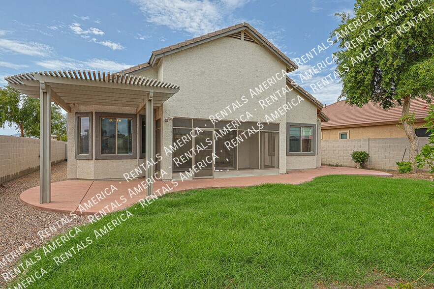 Building Photo - 14712 W Edgemont Ave