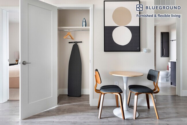 Building Photo - 299 Franklin St