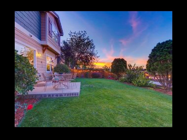 Building Photo - 15949 Longford Dr