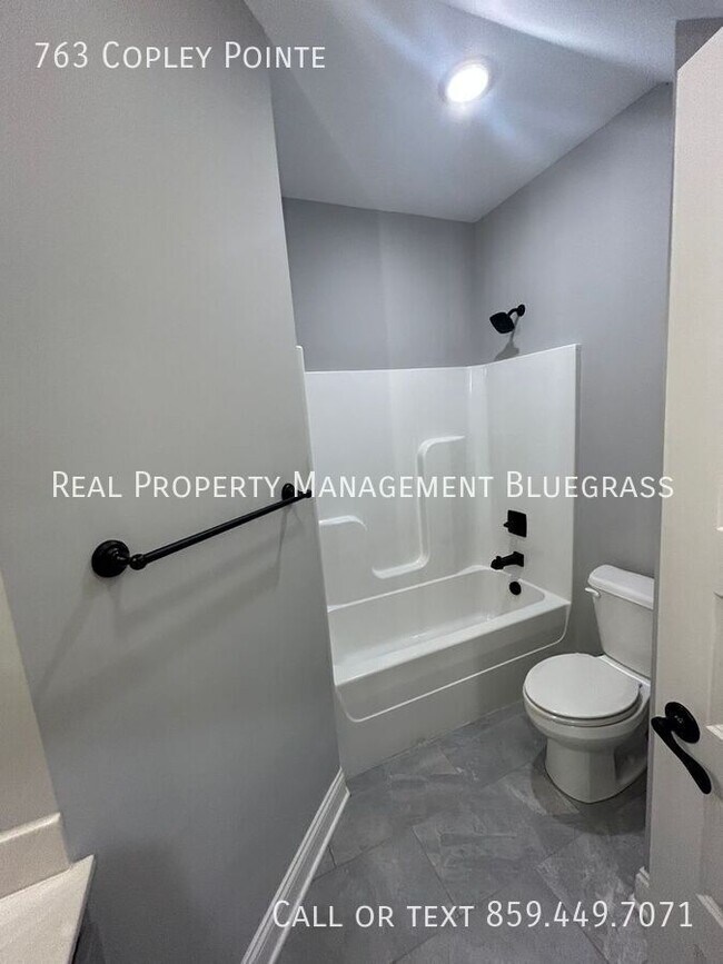 Building Photo - 763 Copley Pointe Dr