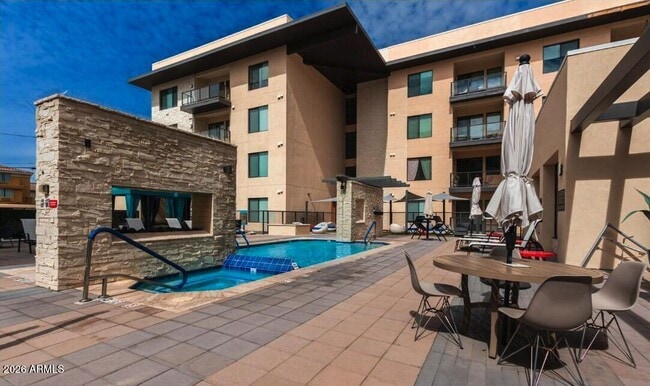 Building Photo - 7300 E Earll Dr