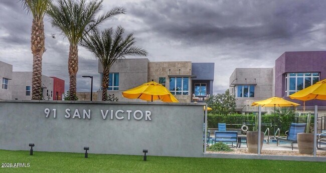 Building Photo - 9001 E San Victor Dr