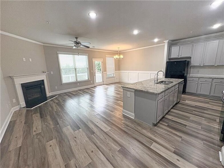 Building Photo - 339 Cherryhill Ln