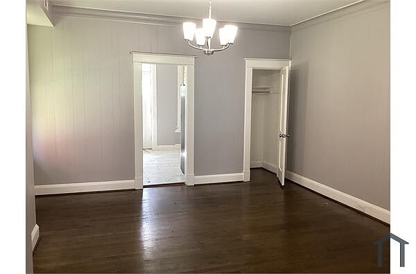 Building Photo - 3 Bedroom 2 Bathroom home