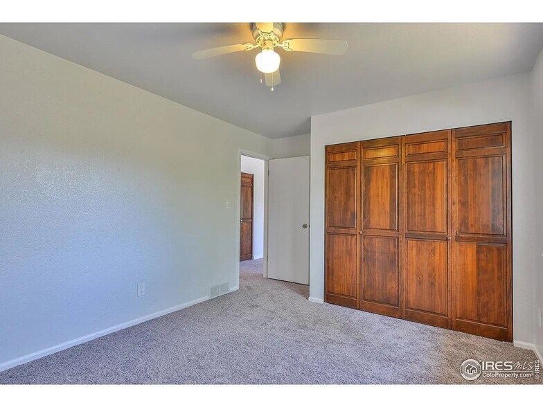 Building Photo - 2601 Treemont Dr